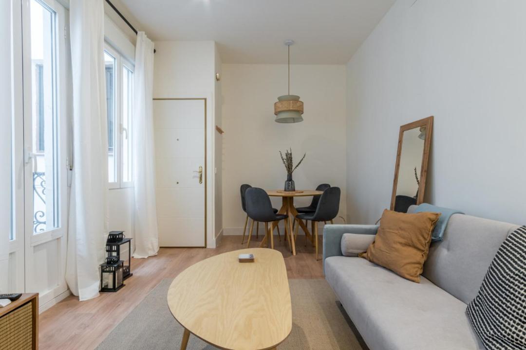 Cozy 1Bd 1Bth - Anton Martin Apartment มาดริด ภายนอก รูปภาพ